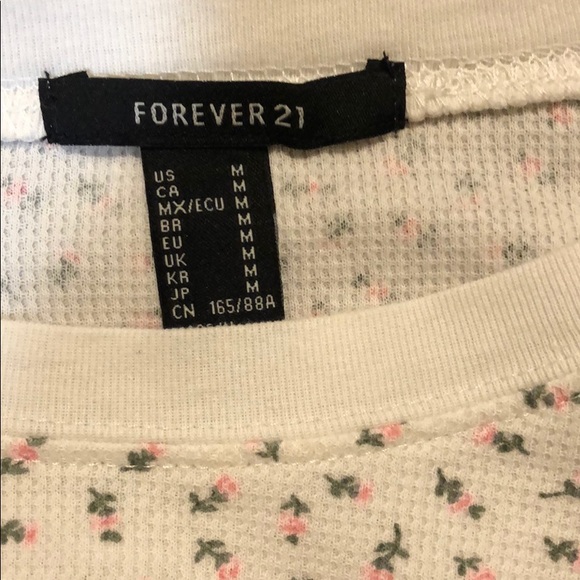 Crop too long sleeve forever21 - Picture 2 of 3